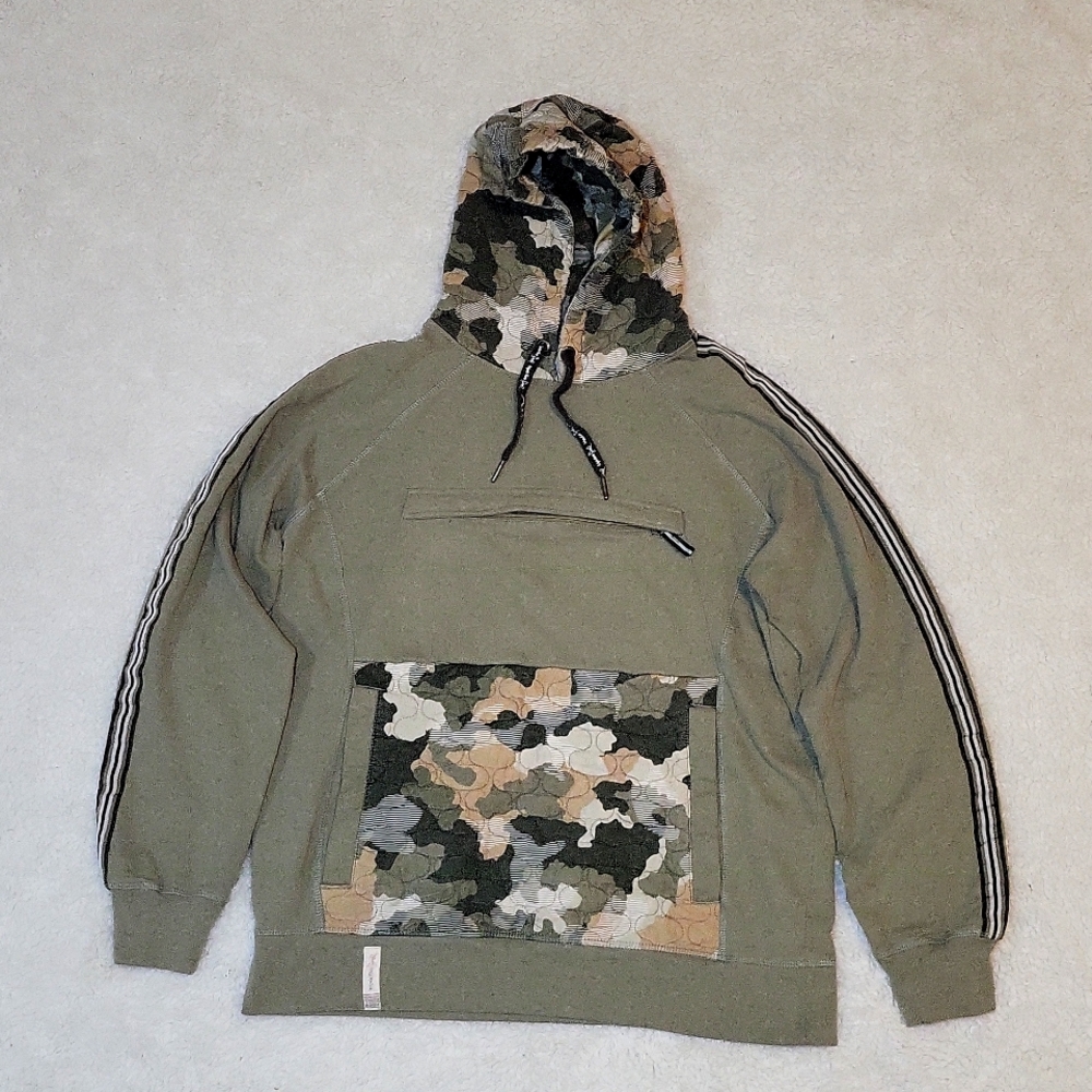 Triple five soul hoodie